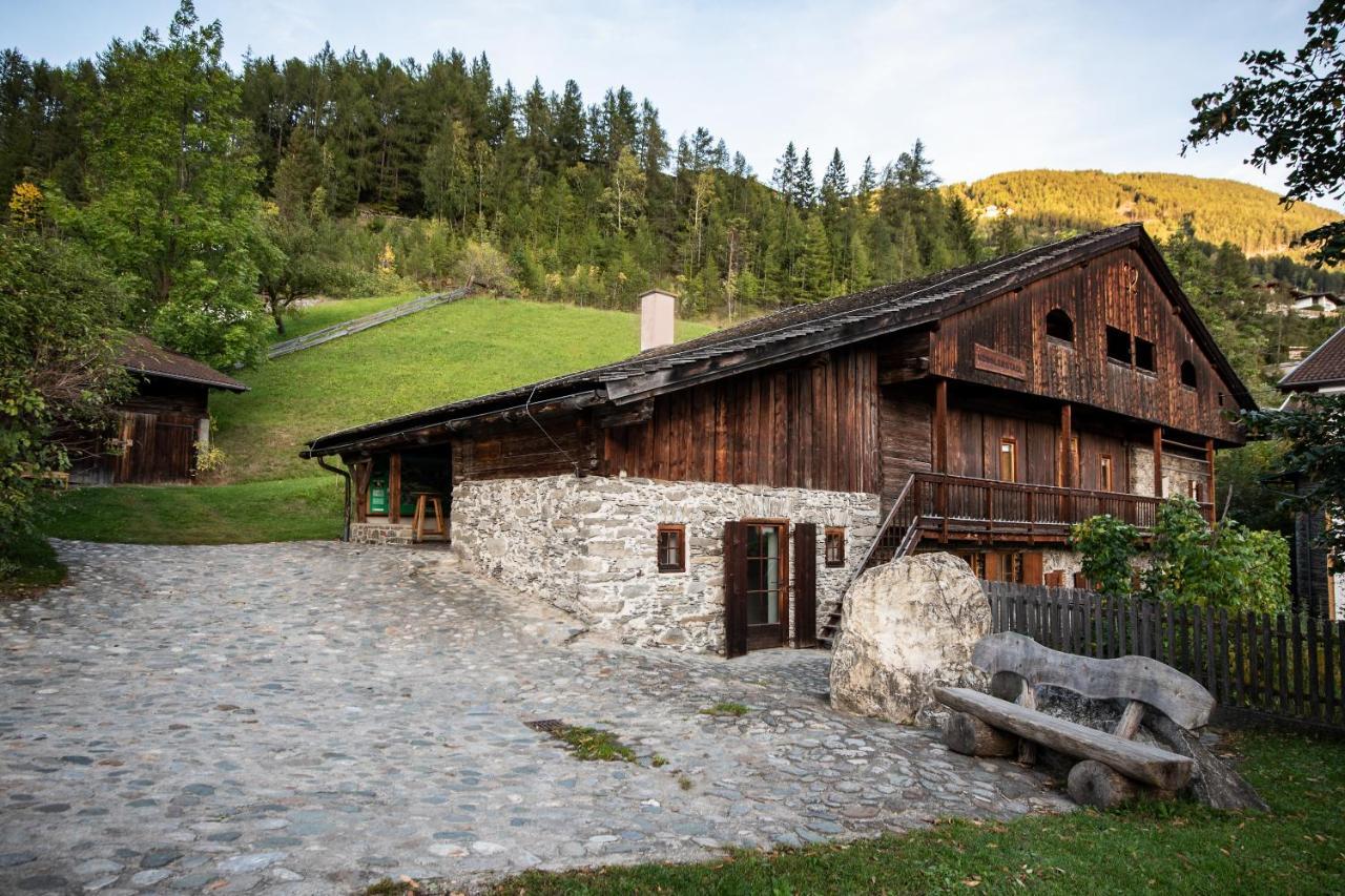 Kesslerstadel Matrei in Osttirol Buitenkant foto